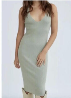 Aritzia Wilfred Sheffield Ribbed Knit V-Neck Midi Dress Green XS